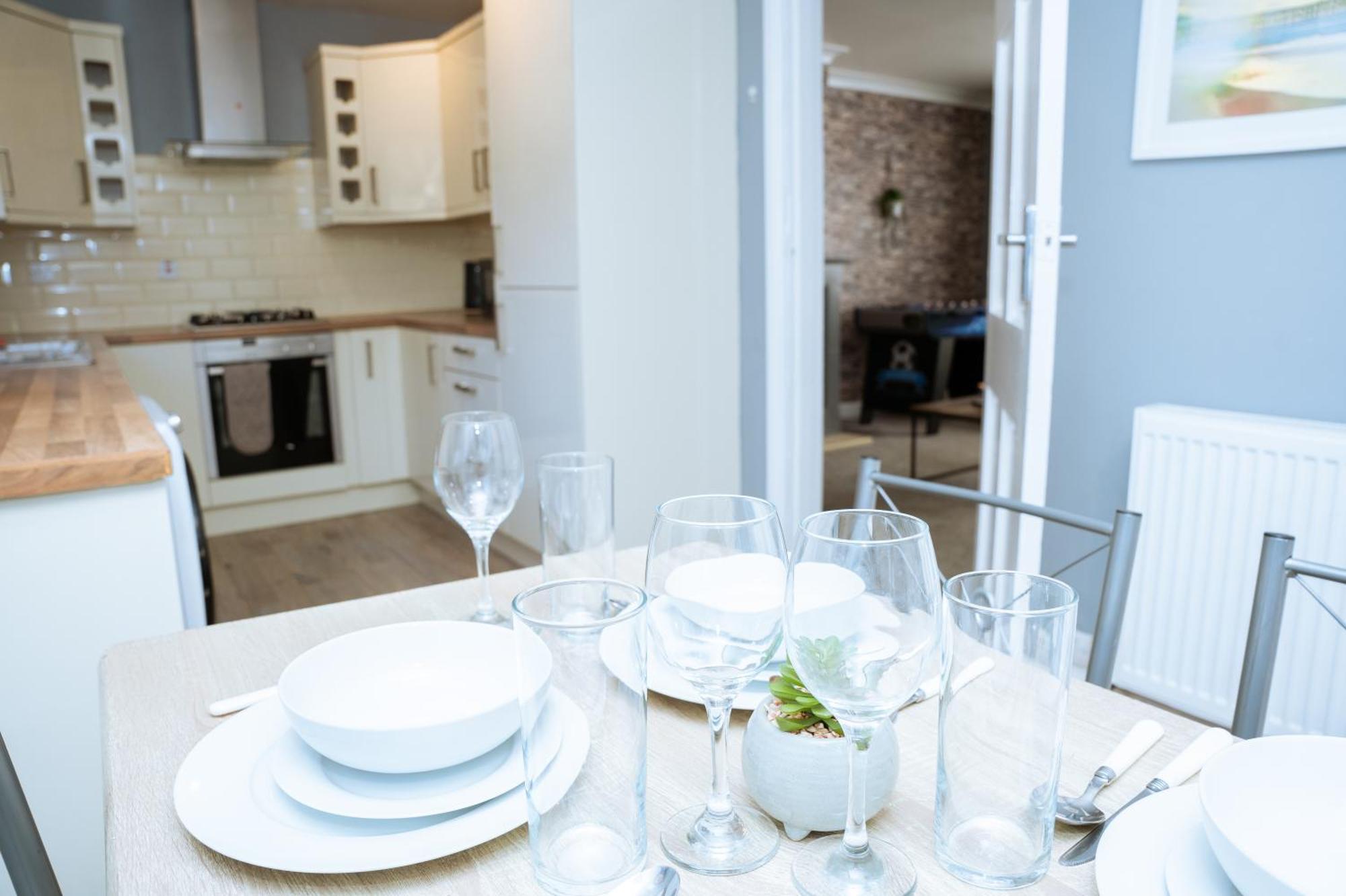 Modern 3Bed Home With Hot Tub Leeds  Dış mekan fotoğraf